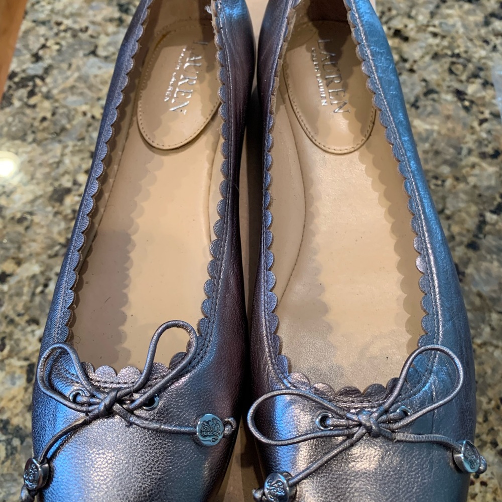 NEW-Womens Lauren Ralph Lauren Glennie Ballet Flats, Silverish, 8 US-NEVER WORN